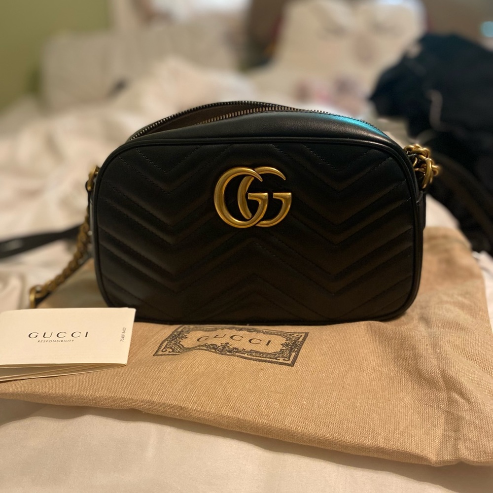 Gucci Marmont GG Crossbody Bag-Authentic
